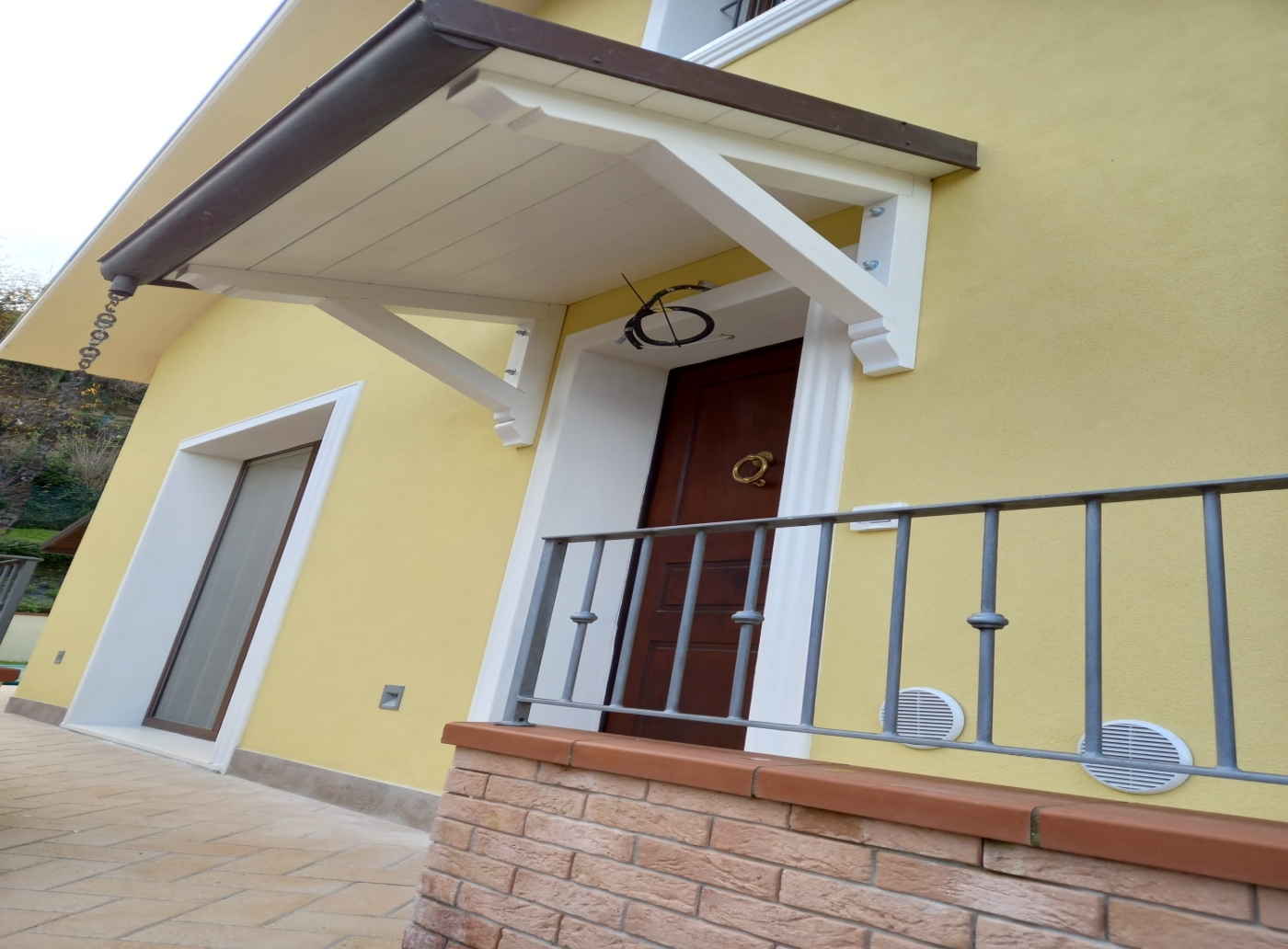 pergolati in legno San Giovanni in Marignano,tettoie in legno Misano,pergole in legno Miramare